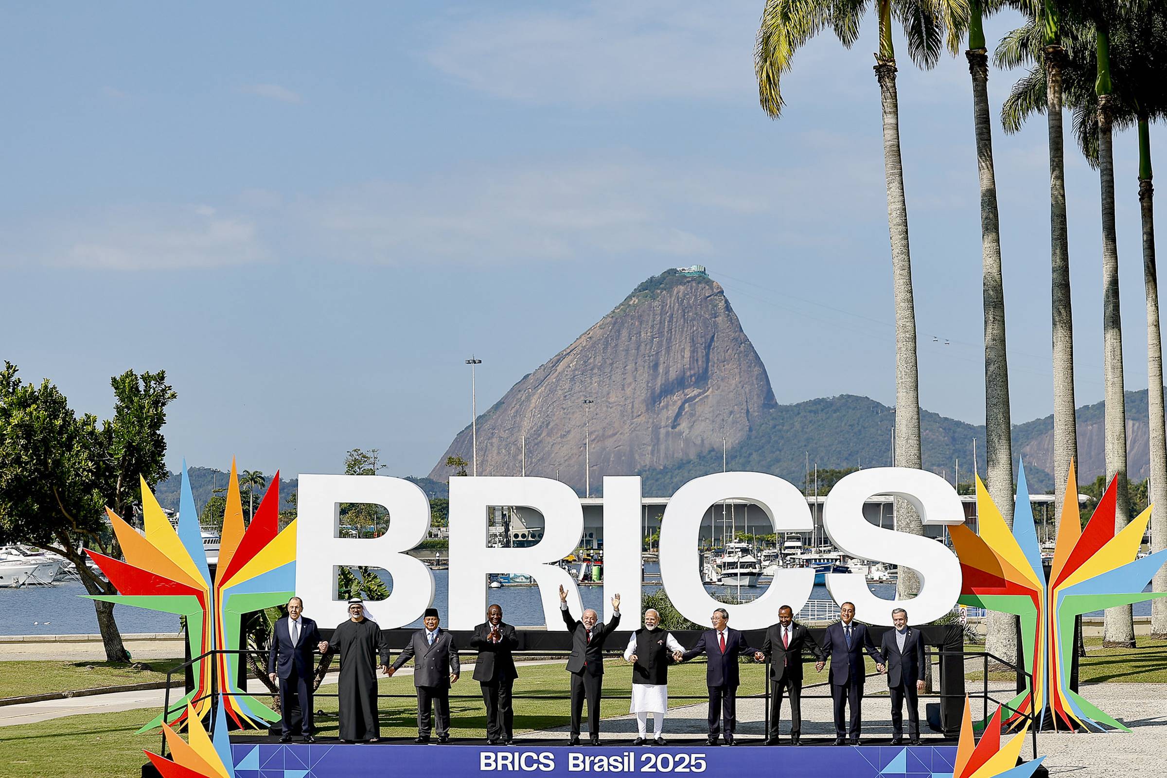 Rússia defende os Brics após ofensiva de Trump contra Brasil e Índia
