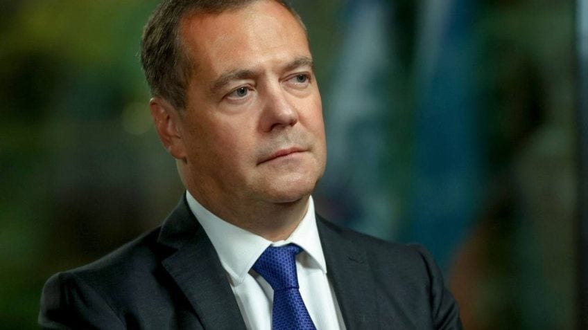 Ex-presidente russo adverte Trump sobre poder nuclear