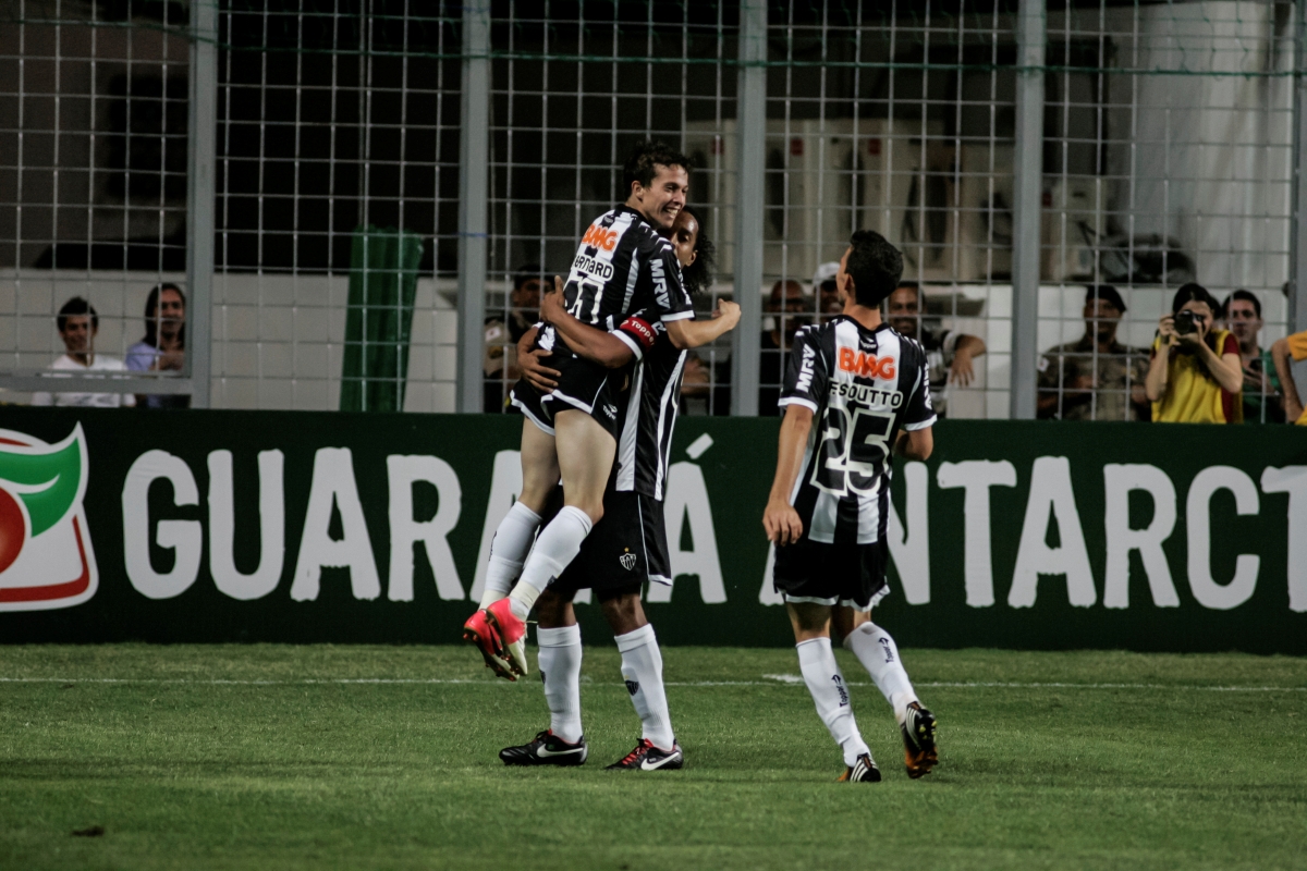 Ex-jogador do Atlético-MG atuará em série da Netflix. Confira