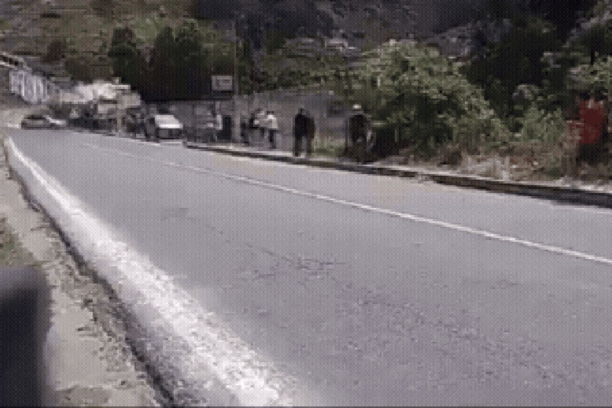 Acidente em rali no Equador mata duas pessoas e fere seis. Veja vídeo