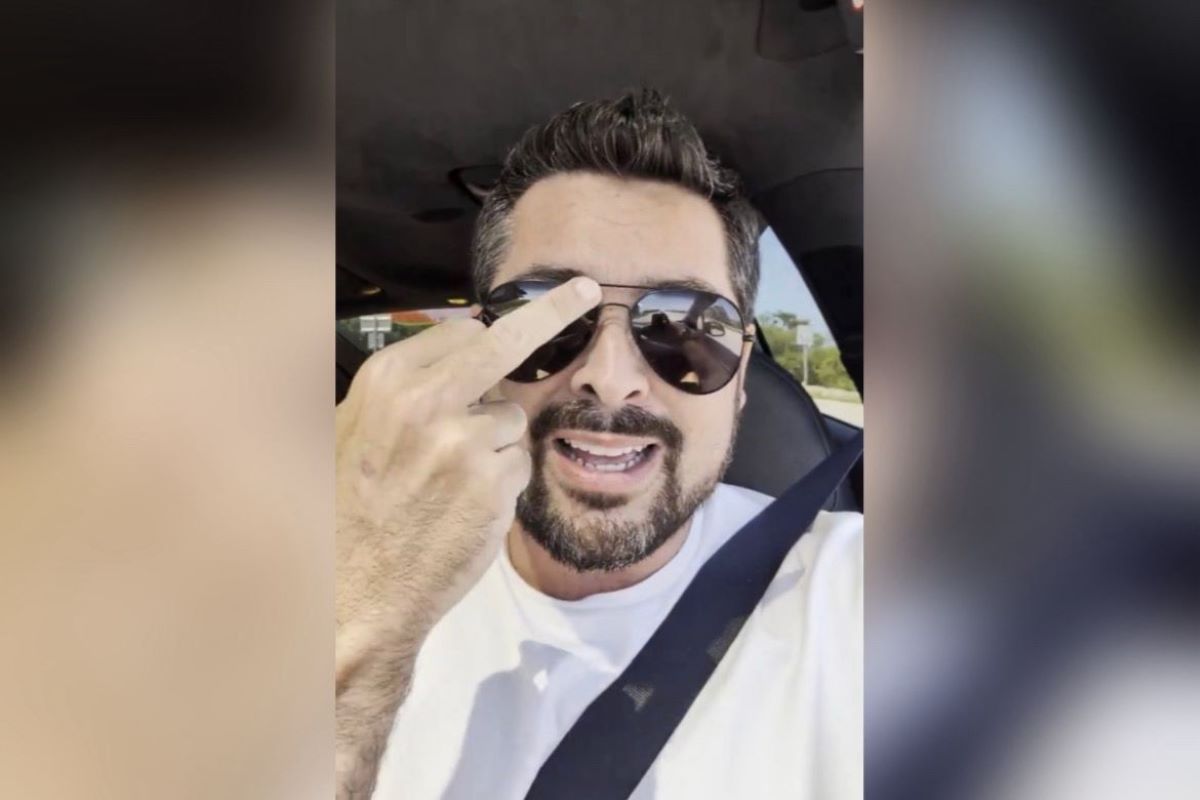 Figueiredo chama Moraes de gordo e diz que sanções “só começaram”