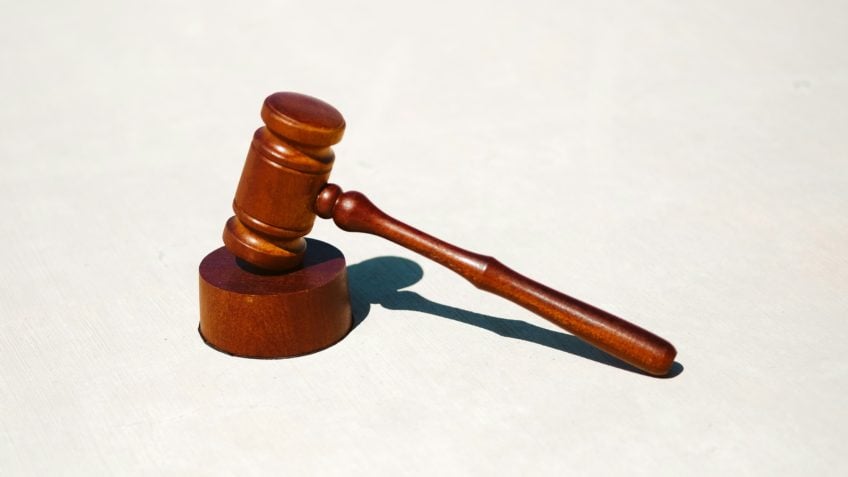 PL proíbe advogados e juízes parentes de atuar no mesmo tribunal