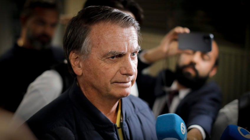 Datafolha: 48% acham que Bolsonaro deveria ser preso; 46% são contra