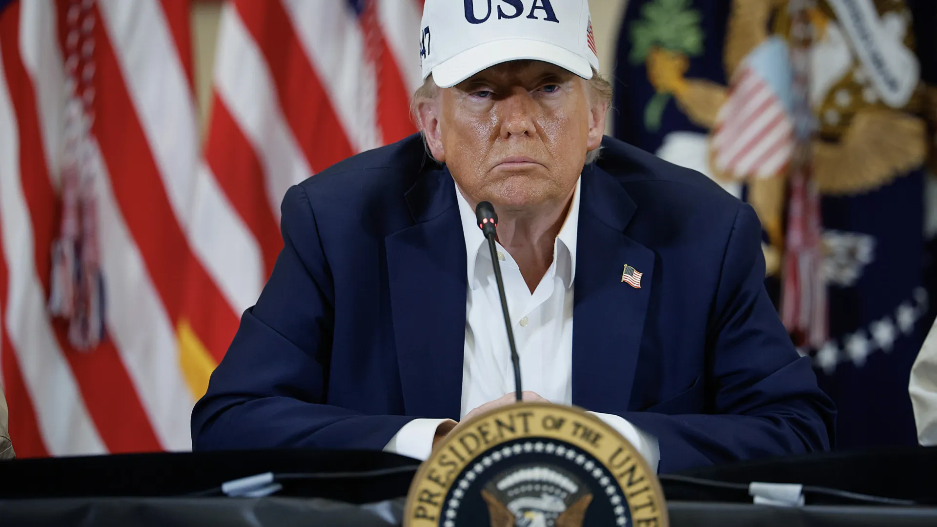 Putin é osso duro de roer, diz Trump em entrevista