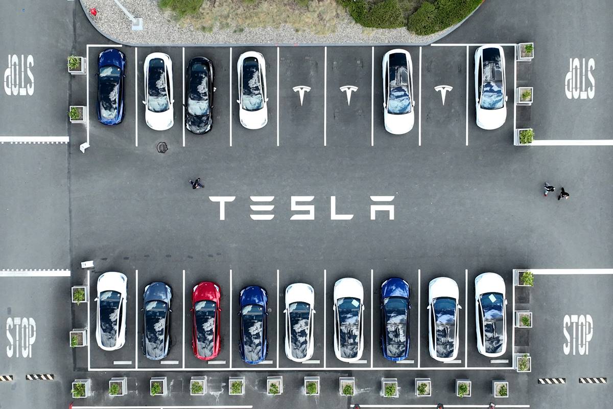 Tesla terá que pagar US$ 243 mi por falha em carro autônomo