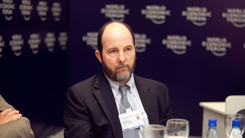 Brasil entrou no tarifaço por motivação política, diz Armínio Fraga