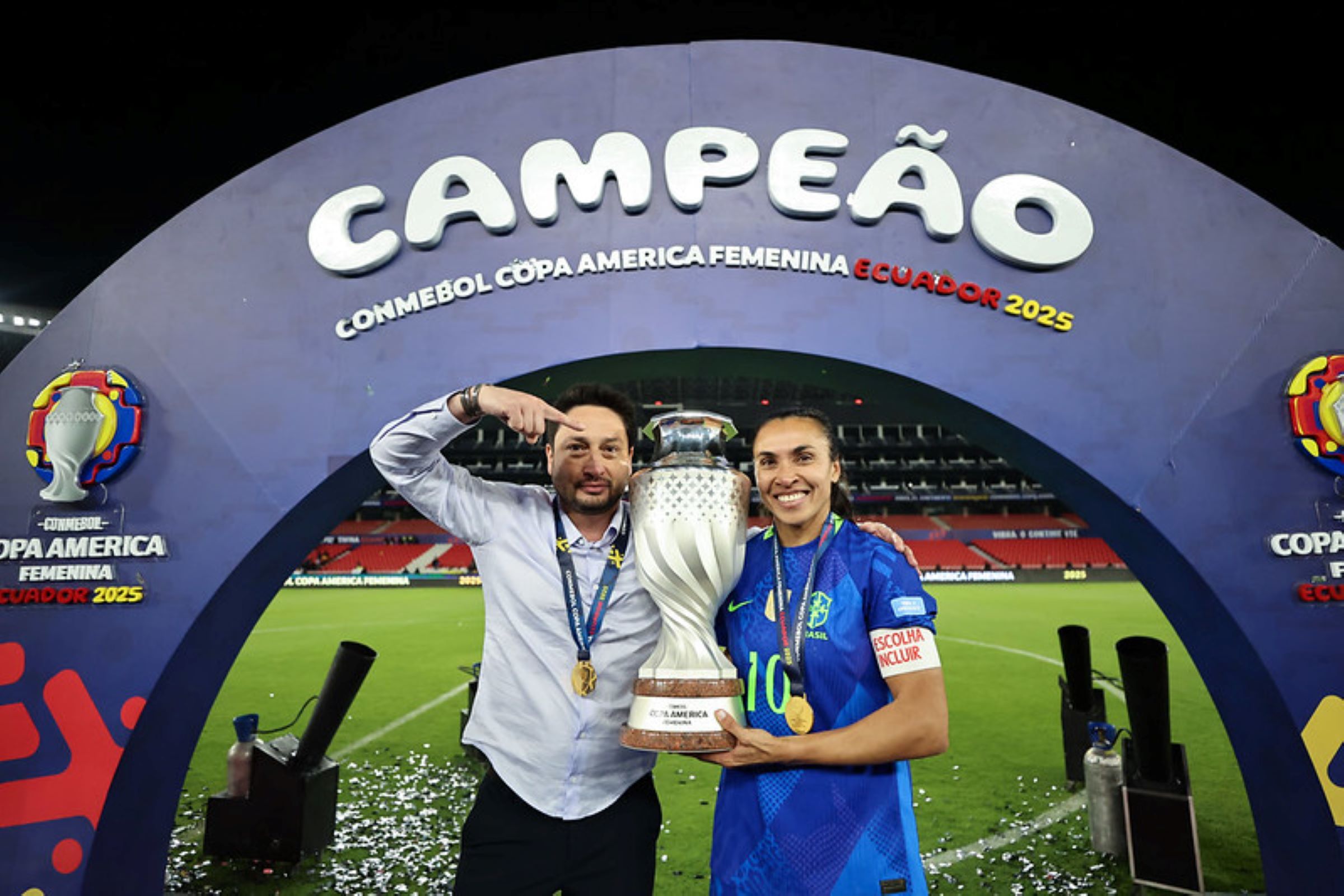 Arthur Elias exalta Marta após título da Seleção: “Iluminada, rainha”