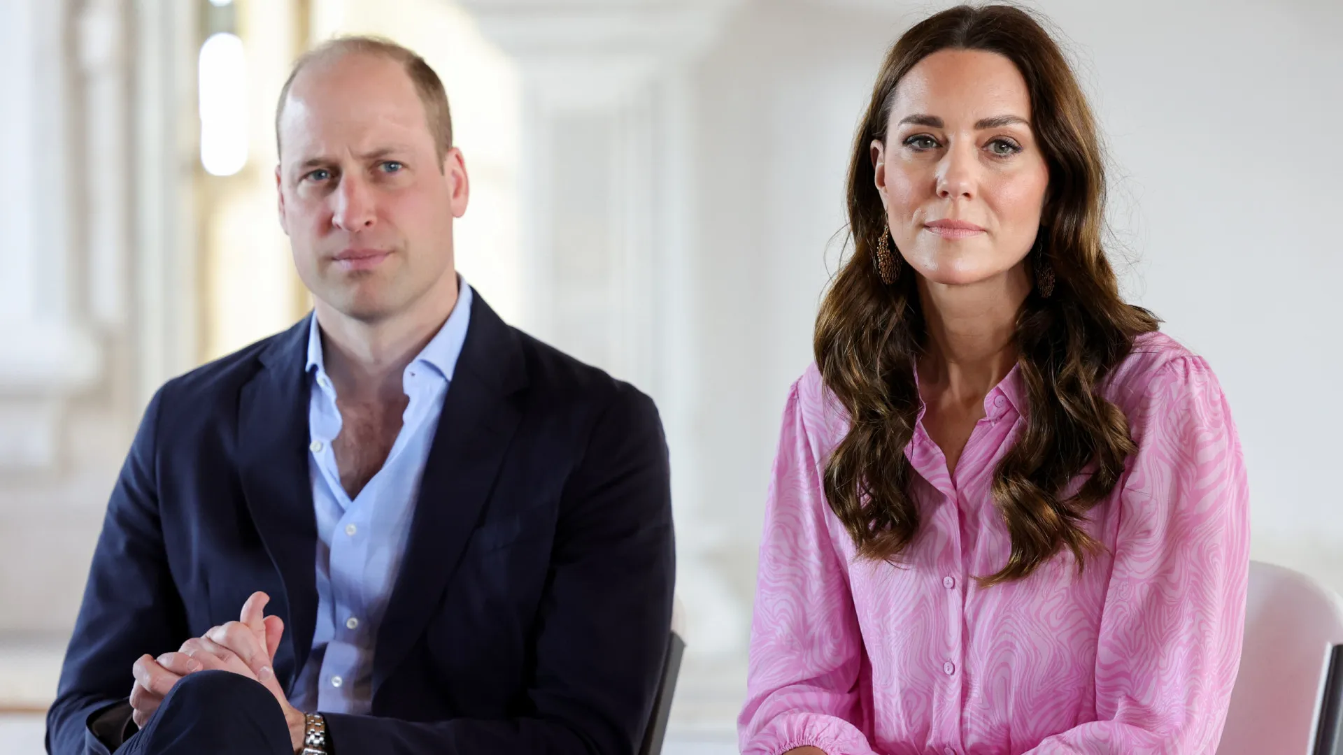 Amigos de William chamam Kate Middleton de 'estranha'