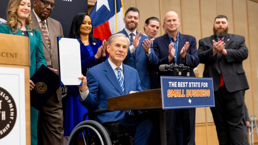 Democratas do Texas deixam o Estado para barrar votação pró-republicana