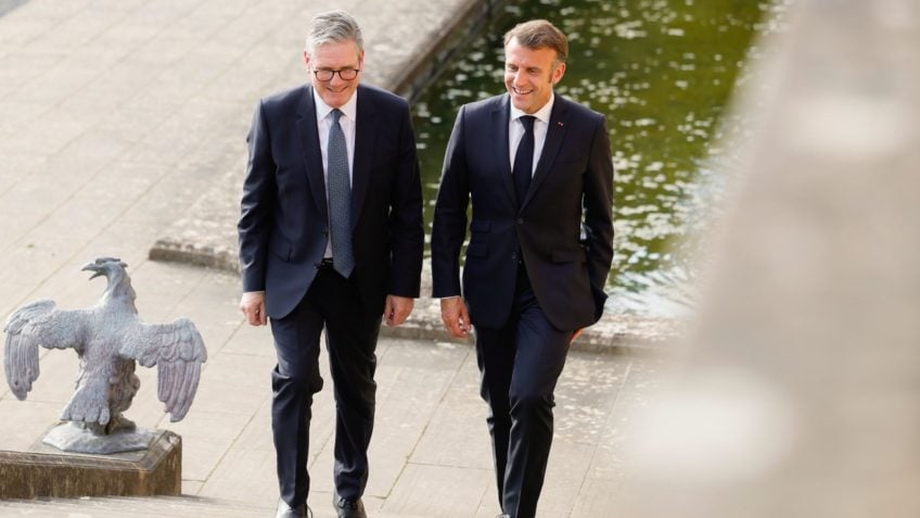 Reino Unido inicia devolução de migrantes à França