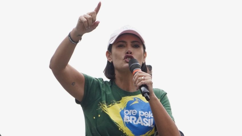 Michelle reage à fala de Santa Cruz: “Para esses, desejar morte é liberdade”