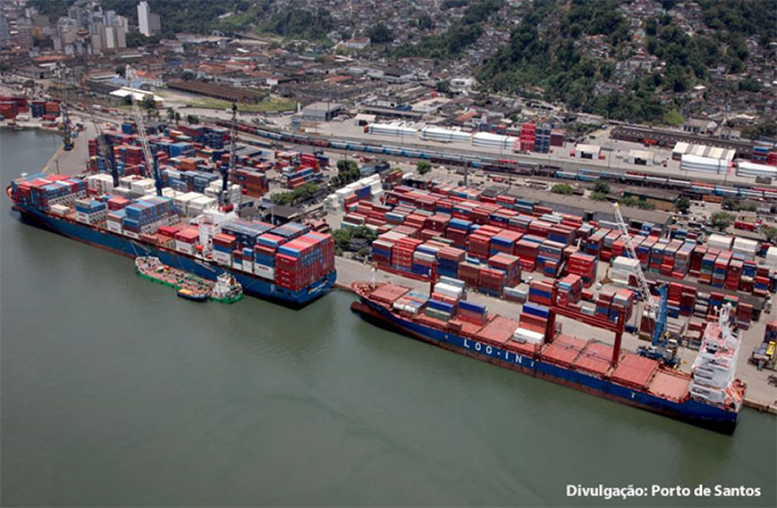 Movimento de carga em julho no Porto de Santos é recorde após anúncio de tarifaço