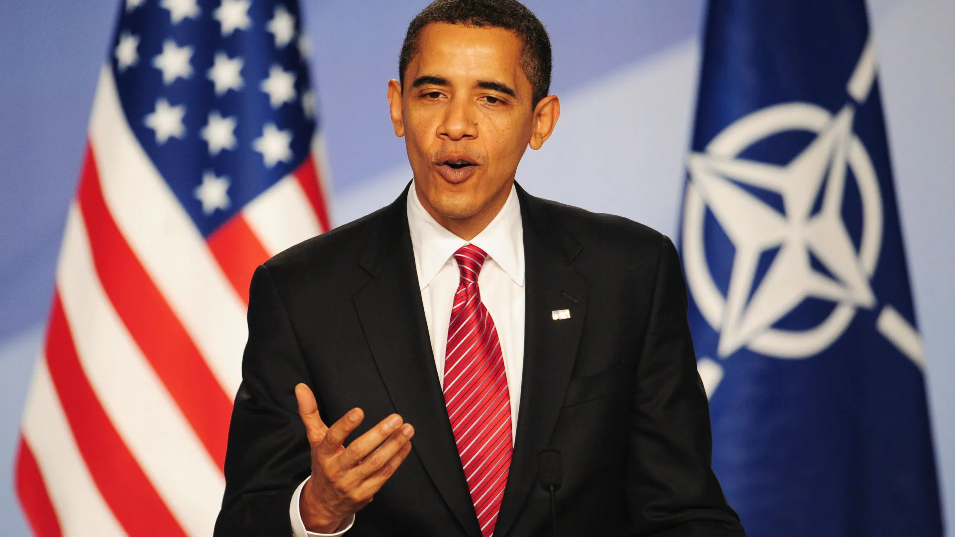 Governo Trump vai investigar gestão Obama por caso de interferência russa em eleição de 2016