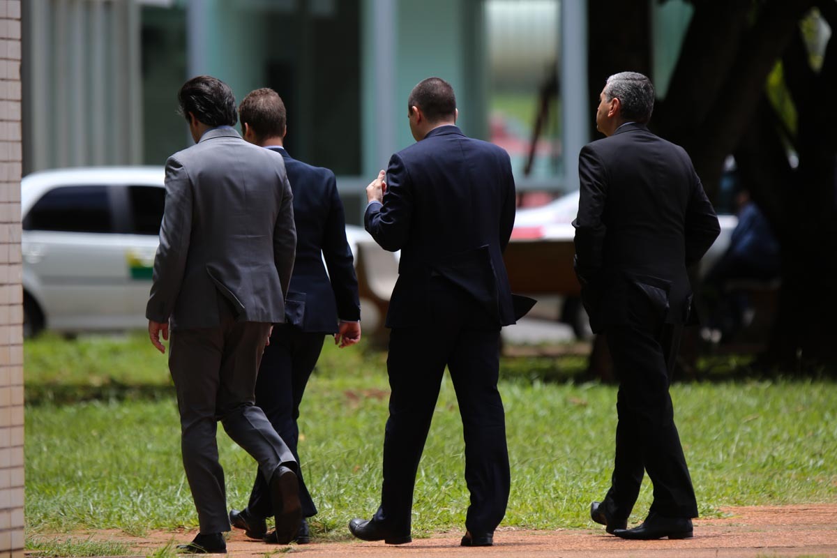 União oferece opção de plano de saúde mais barato a servidores