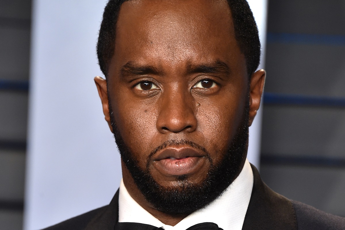 Defesa de P. Diddy relata larvas na comida da prisão e pede liberdade