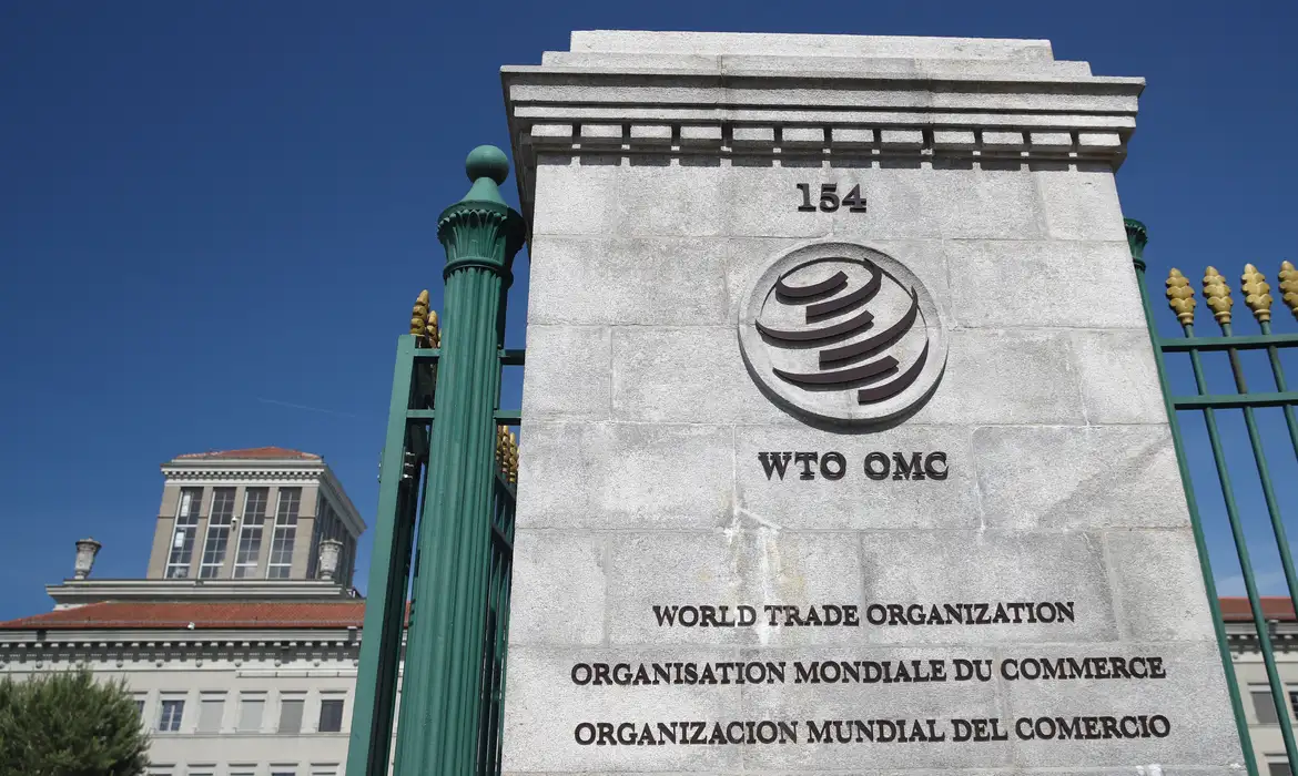 Brasil aciona OMC contra tarifaço dos Estados Unidos