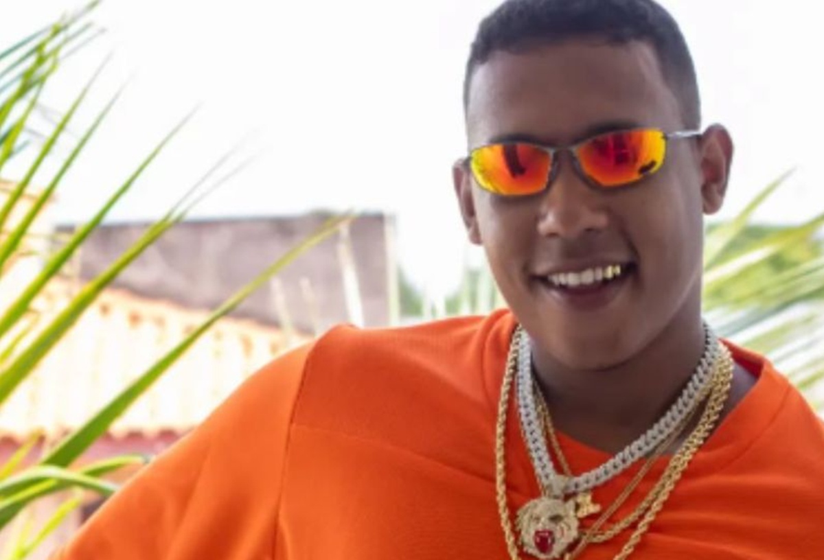 MC 7Kssio está intubado e em estado grave após grave acidente