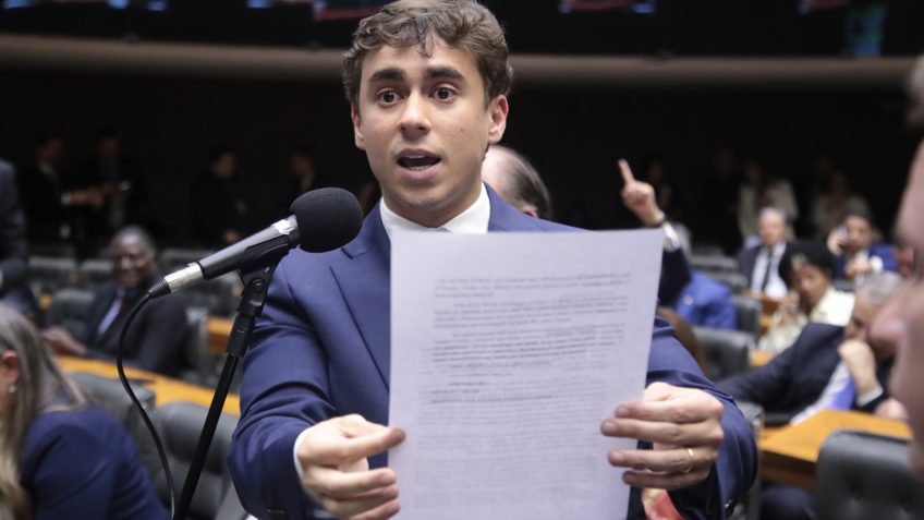 Nikolas sugere impeachment de Alcolumbre por Moraes