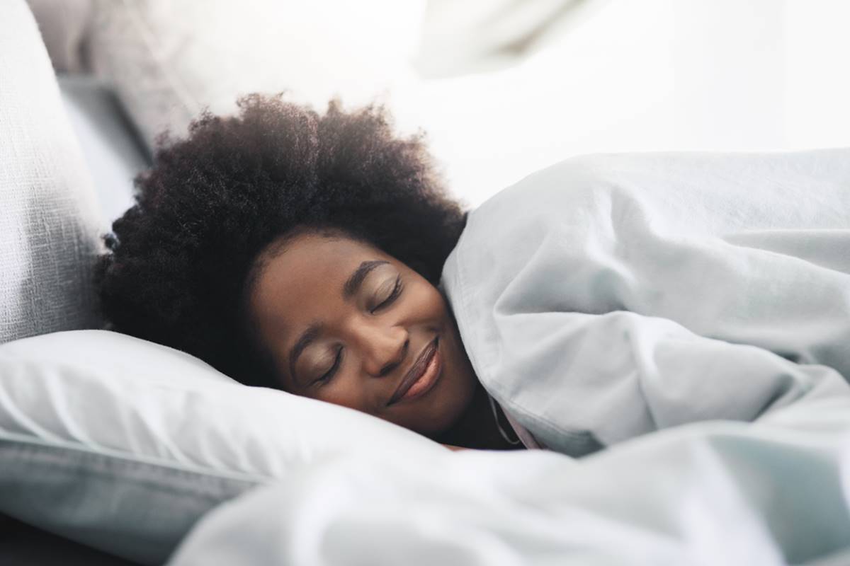 Dormir por 8 horas? Estudo revela que regularidade é mais importante