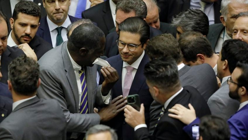 Motta fará reunião nesta 6ª para discutir punições a congressistas