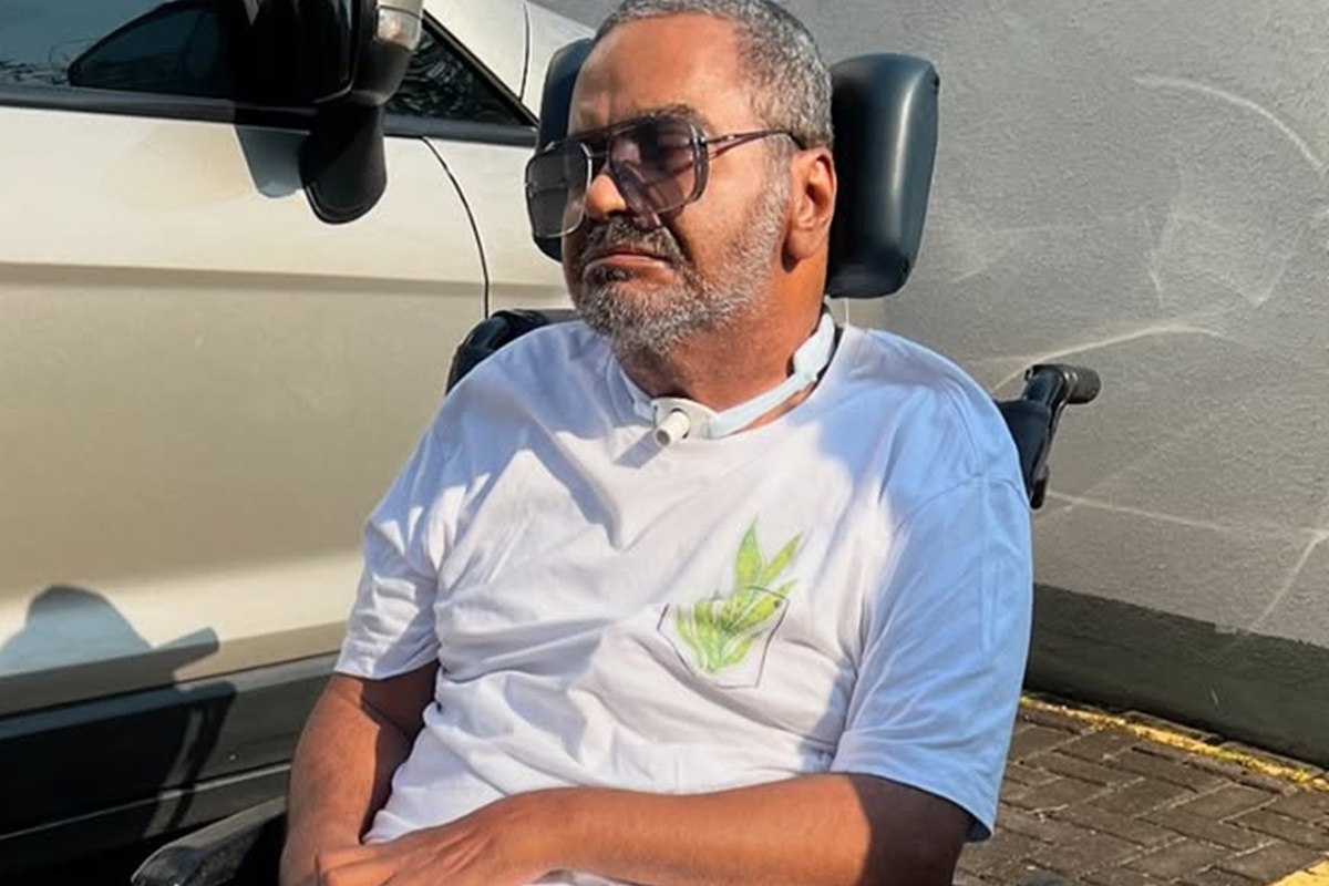 “O samba está de luto”, lamenta Liesa após a morte de Arlindo Cruz