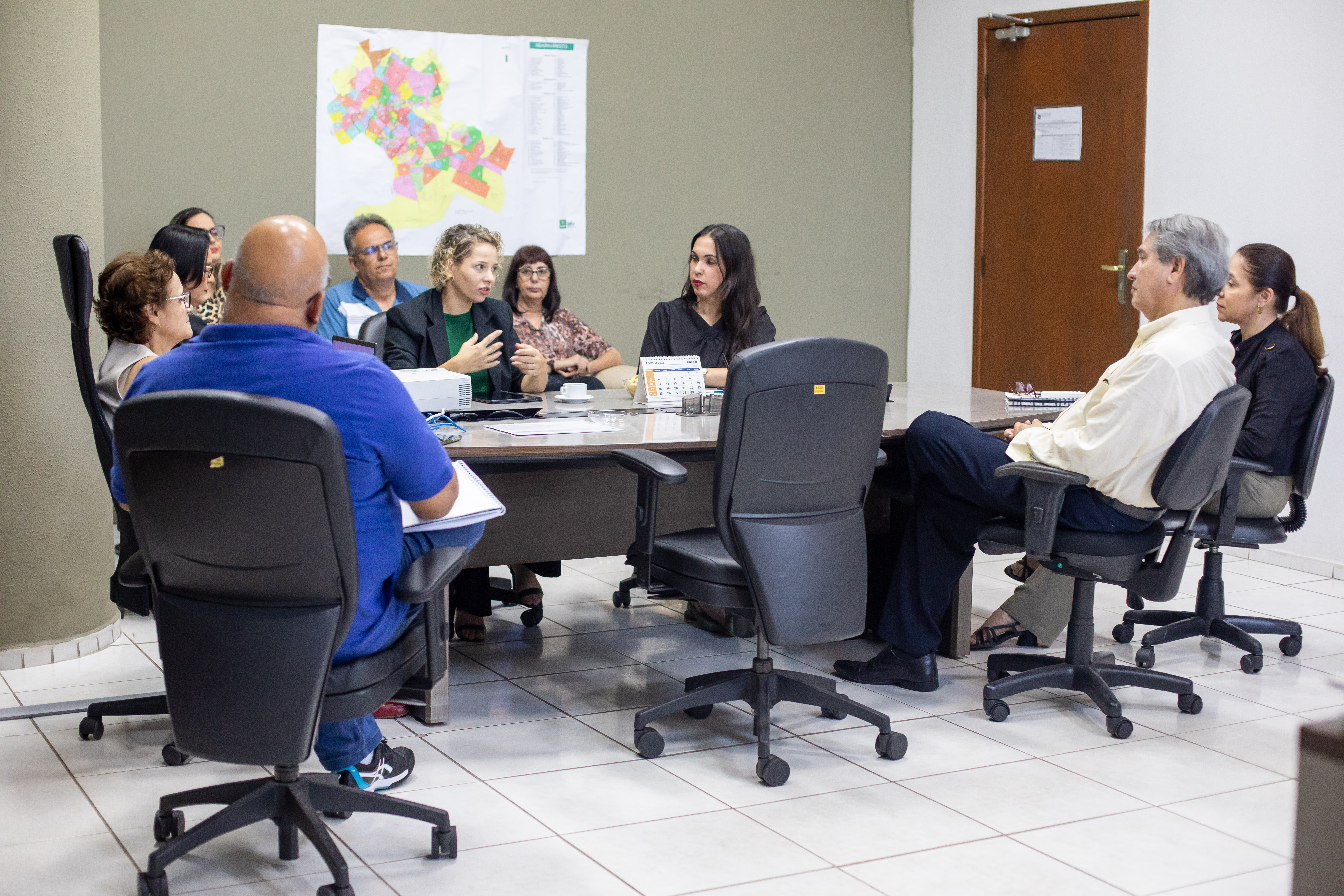 Equipe de Sinop conhece boas práticas do planejamento orçamentário de Cuiabá