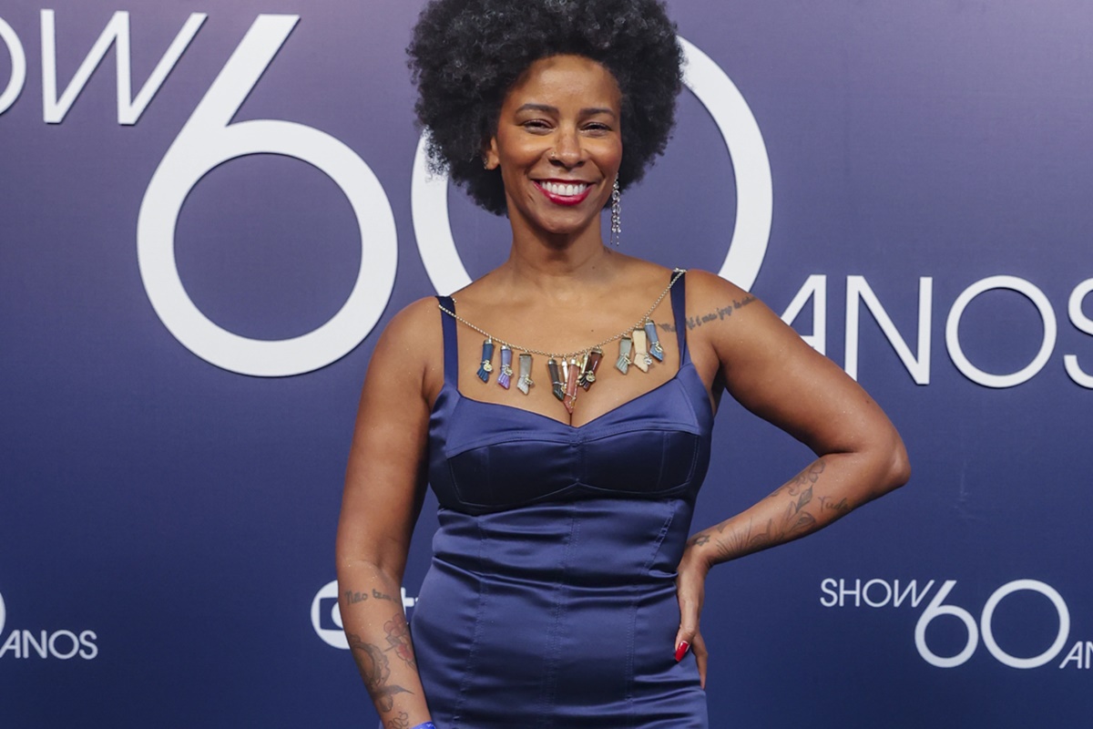 Rita Batista expressa desejo de engravidar aos 46 anos