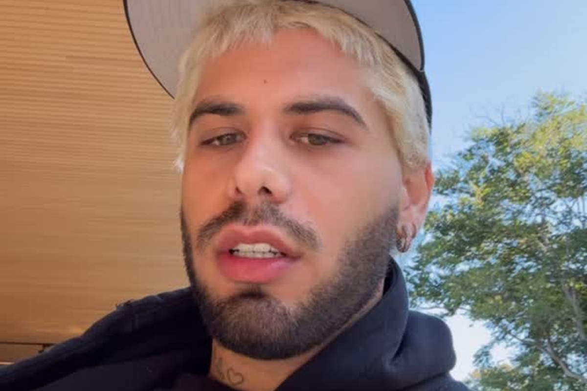 Zé Felipe revela se já beijou na boca após separação de Virginia