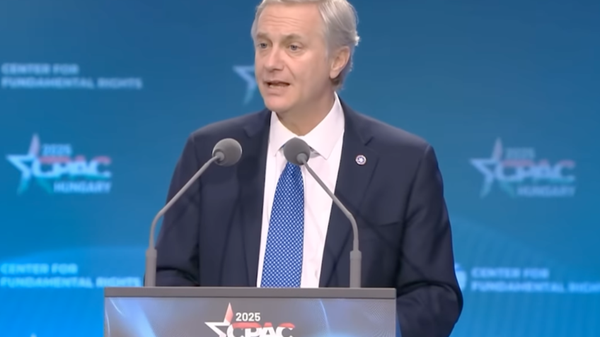 Direita lidera corrida presidencial no Chile