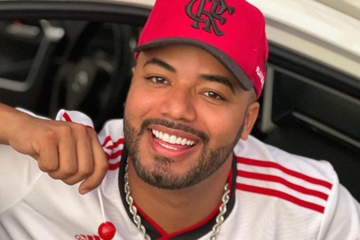Em vídeo antigo, marido diz que Hytalo Santos “faz tudo” com crianças