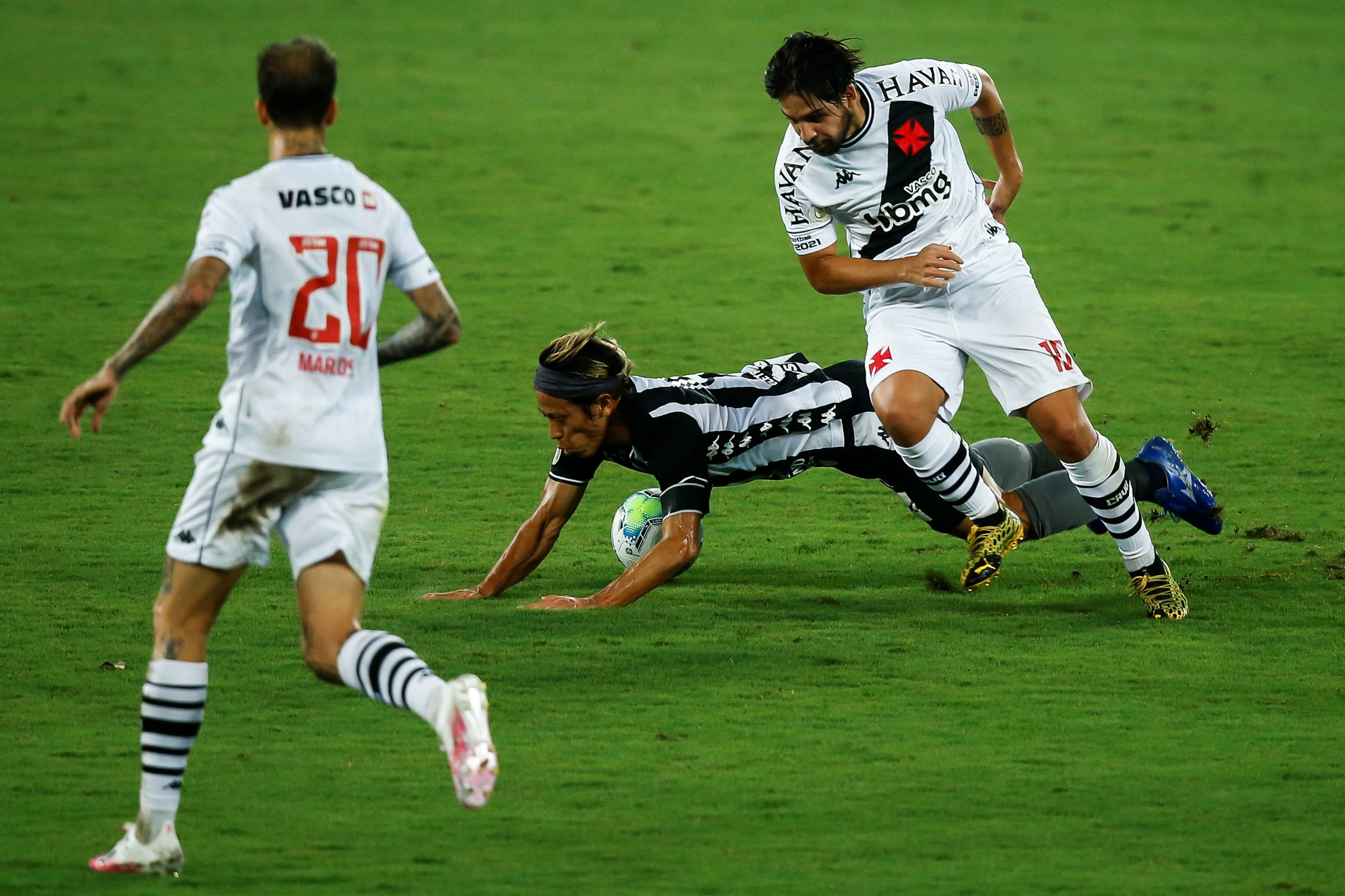 Vasco e Botafogo só se enfrentaram uma vez na Copa do Brasil. Relembre