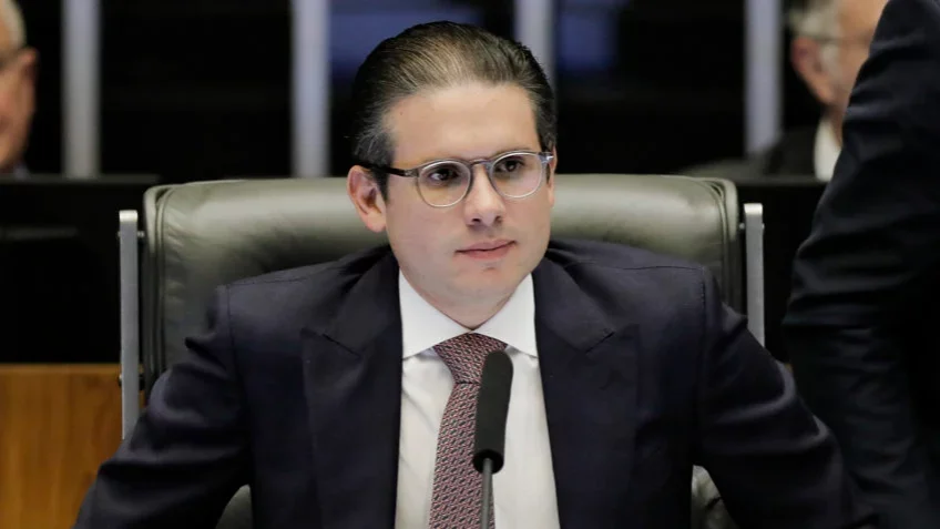 Sem acordo, fim do foro e IR ficam de fora da pauta da Câmara