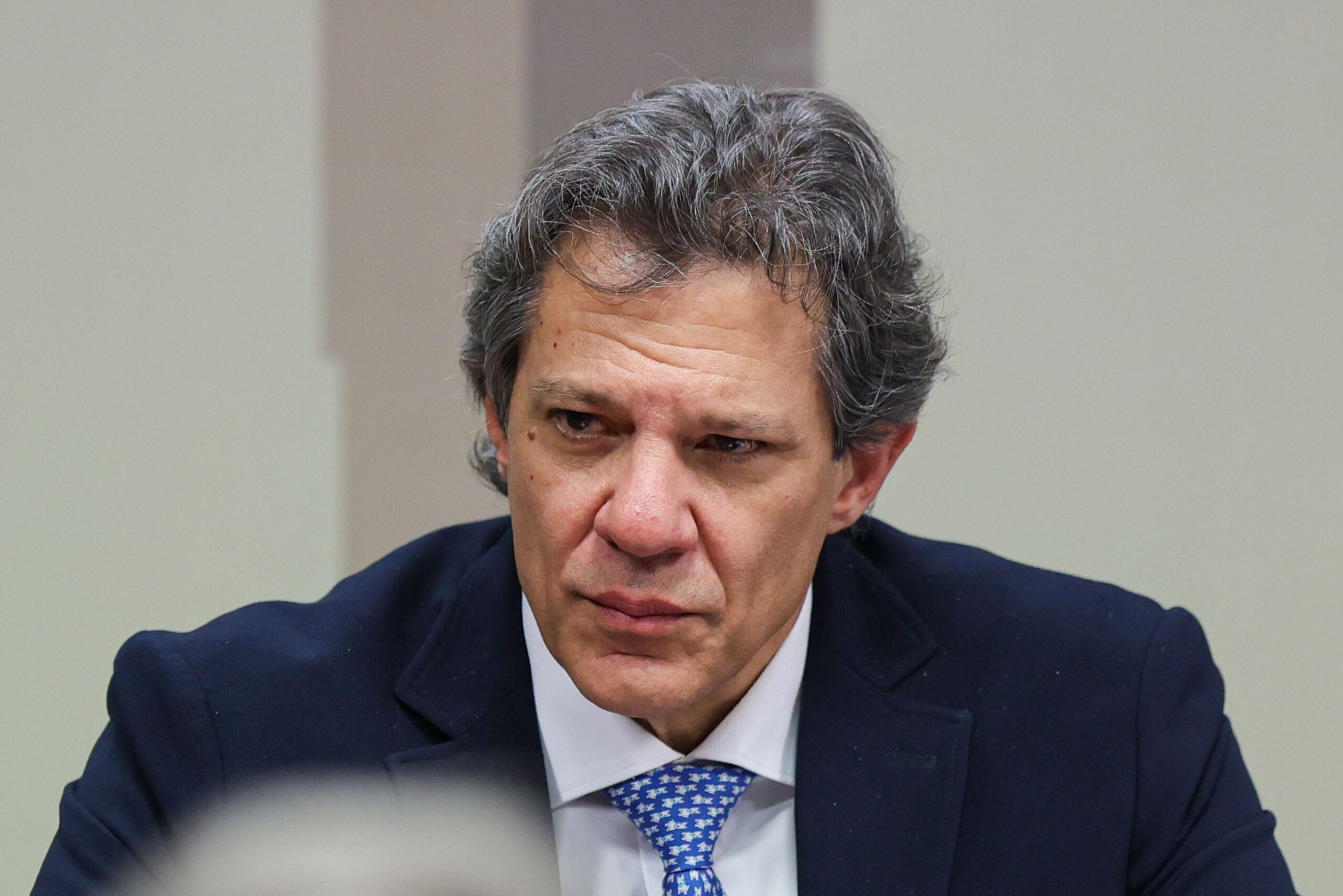 Após adiamentos, Haddad diz que plano contra tarifaço sai nesta quarta