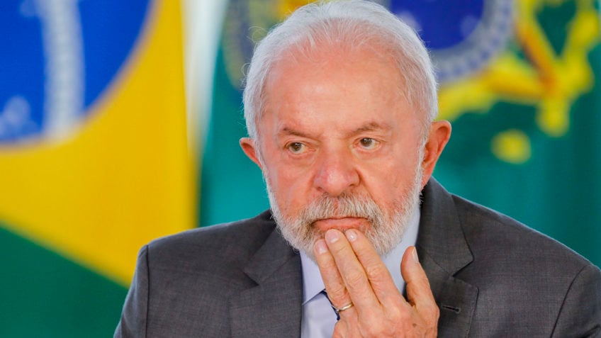 Brasil está disposto a negociar etanol com EUA, diz Lula