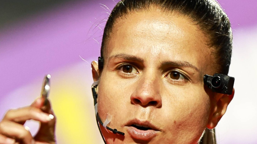 FPF estreia câmera corporal em árbitra no Paulistão Feminino