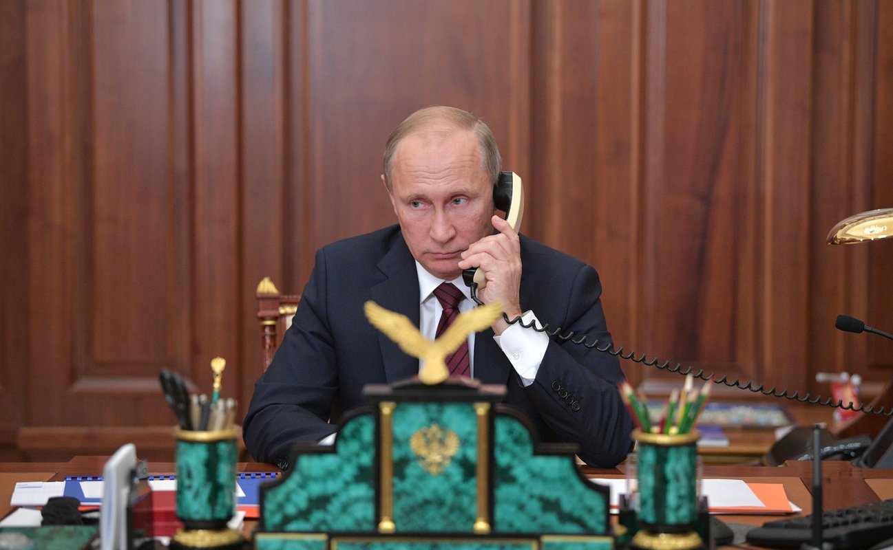 Rússia restringe chamadas de áudio e vídeo no WhatsApp e no Telegram