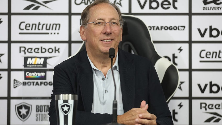 Justiça concede liminar a Textor em disputa pela Eagle Football