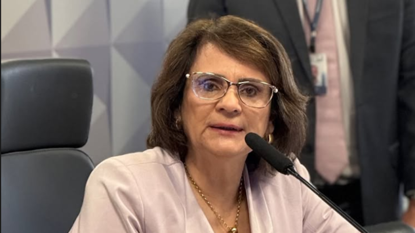 Cármen Lúcia pede análise da PGR sobre conduta de Damares