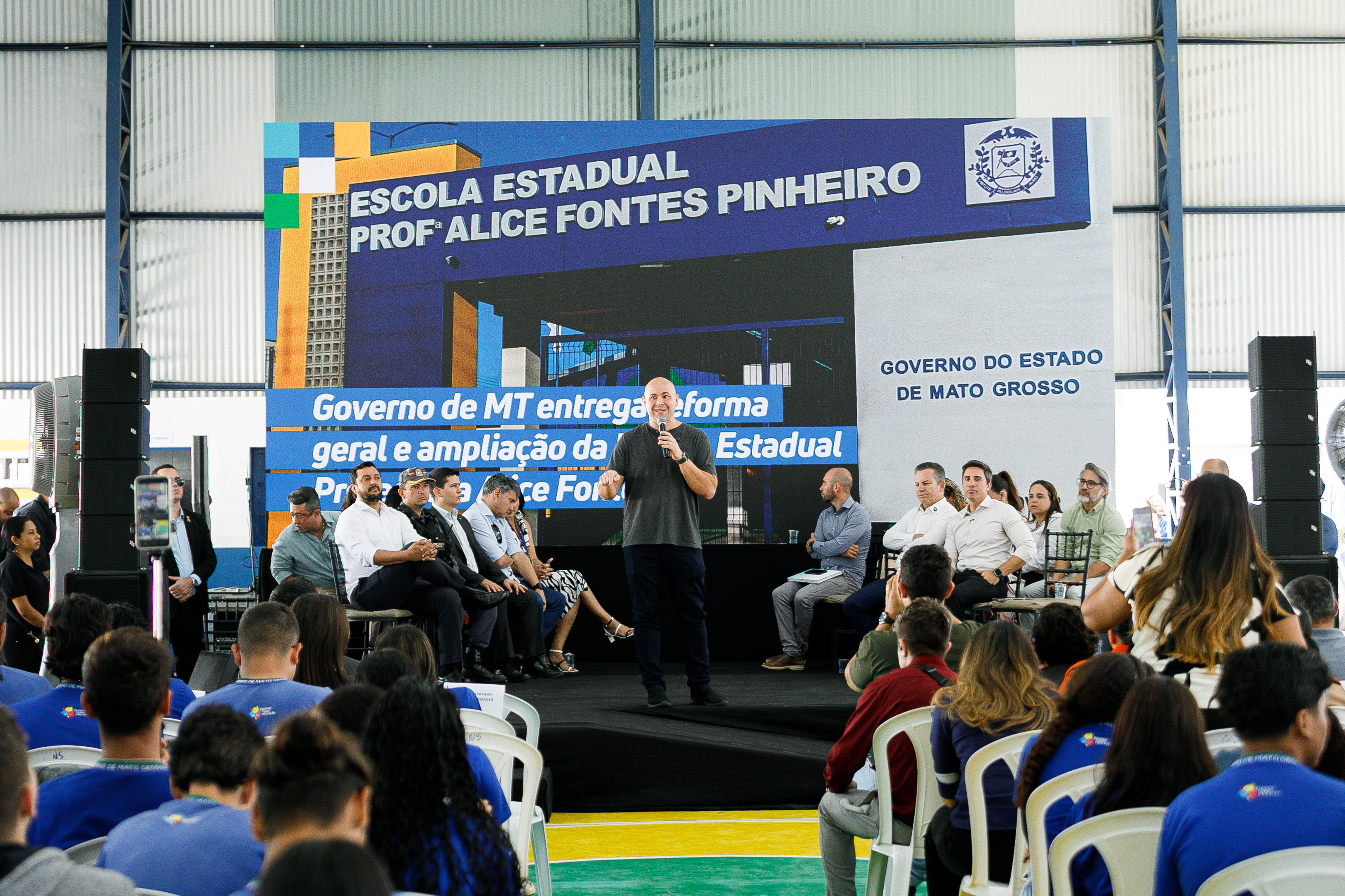 Prefeito reforça que escolas com boa estrutura potencializam educação