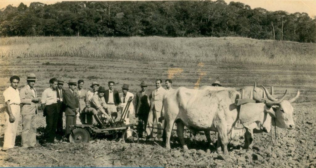 Como era a agricultura no Brasil antes da mecanização