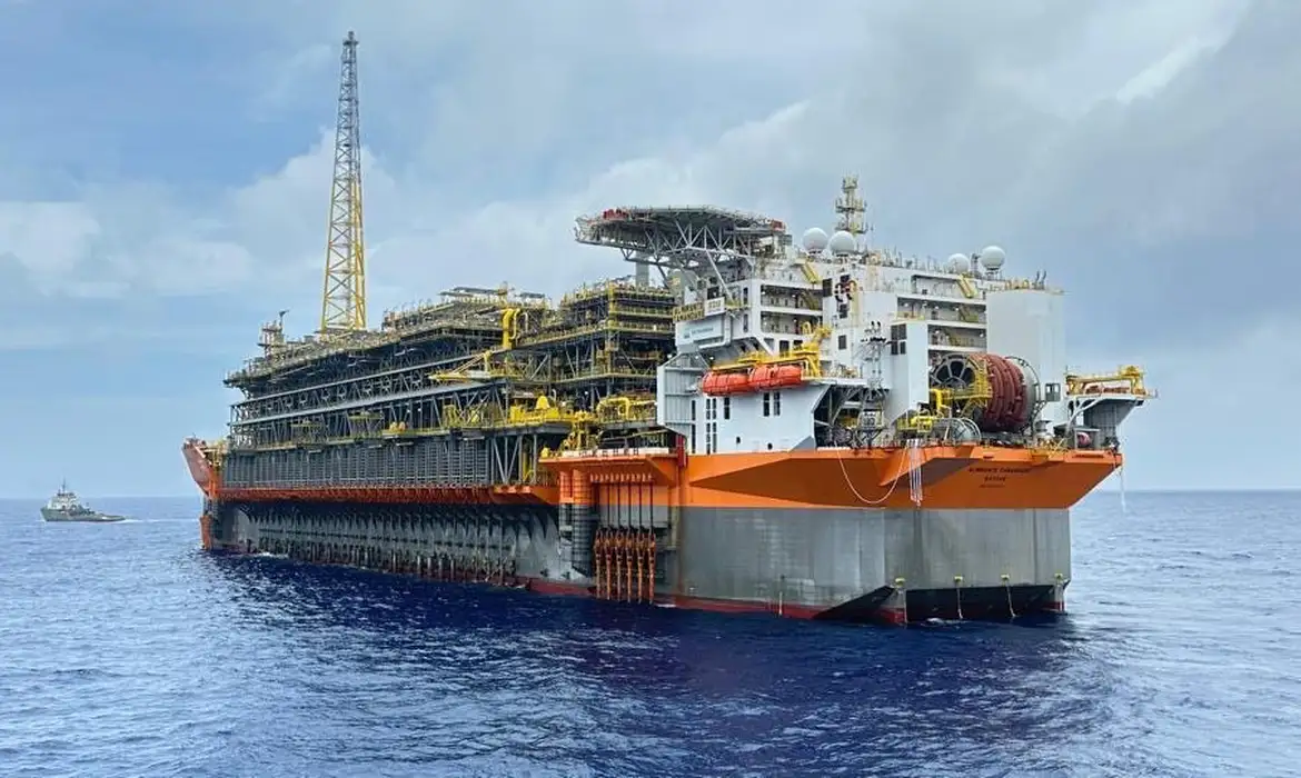 Plataforma Almirante Tamandaré bate recorde de produção da Petrobras