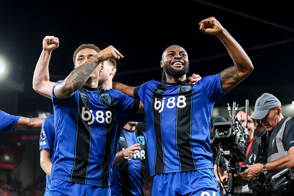 Premier League se posiciona após suposto caso de racismo em partida