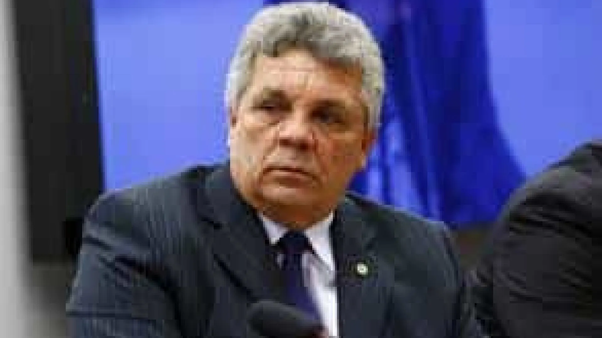 PF vai investigar emenda de R$ 6 milhões de deputado do PL