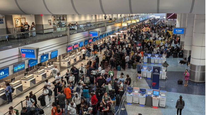Mais de 1,1 milhão de brasileiros viajaram aos EUA até julho