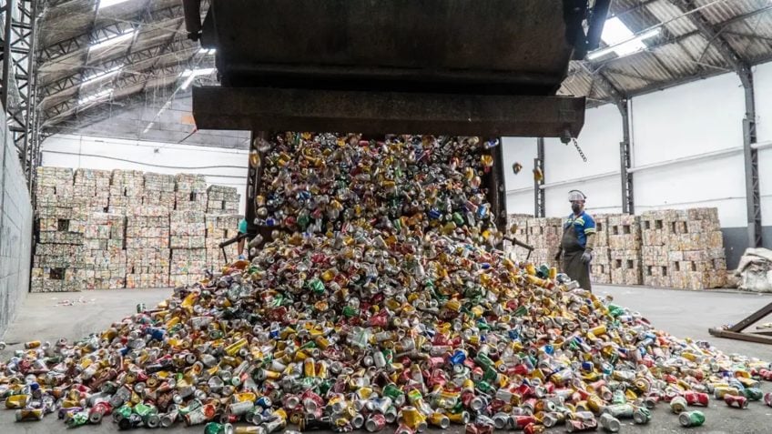 Brasil reciclou 97,3% das latinhas de alumínio em 2024
