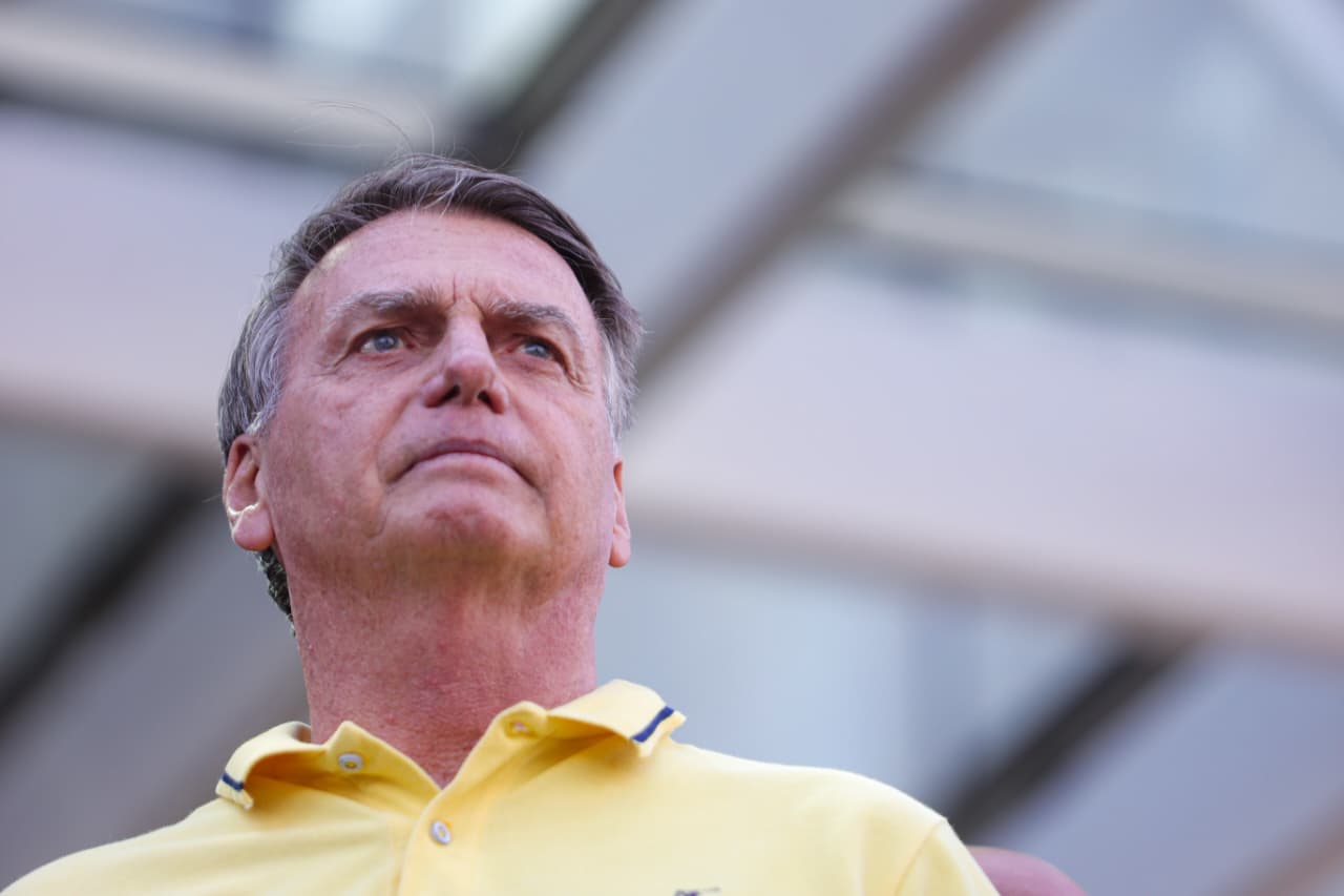Bolsonaro: conheça os sintomas e tratamentos da gastrite e esofagite
