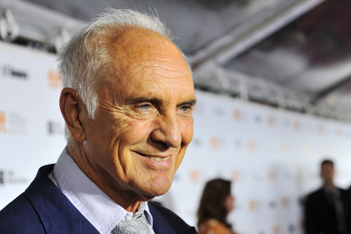 Terence Stamp, de Priscilla, a Rainha do Deserto, morre aos 87 anos