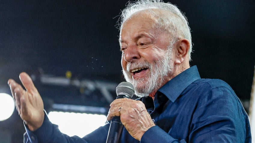 Lula recebe presidente do Equador por cooperação regional