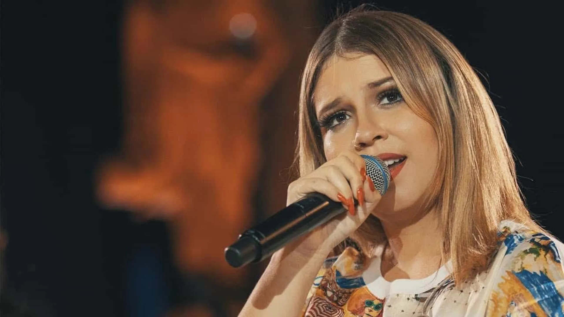 Marília Mendonça tem cerca de 200 gravações de músicas inéditas, afirma empresário