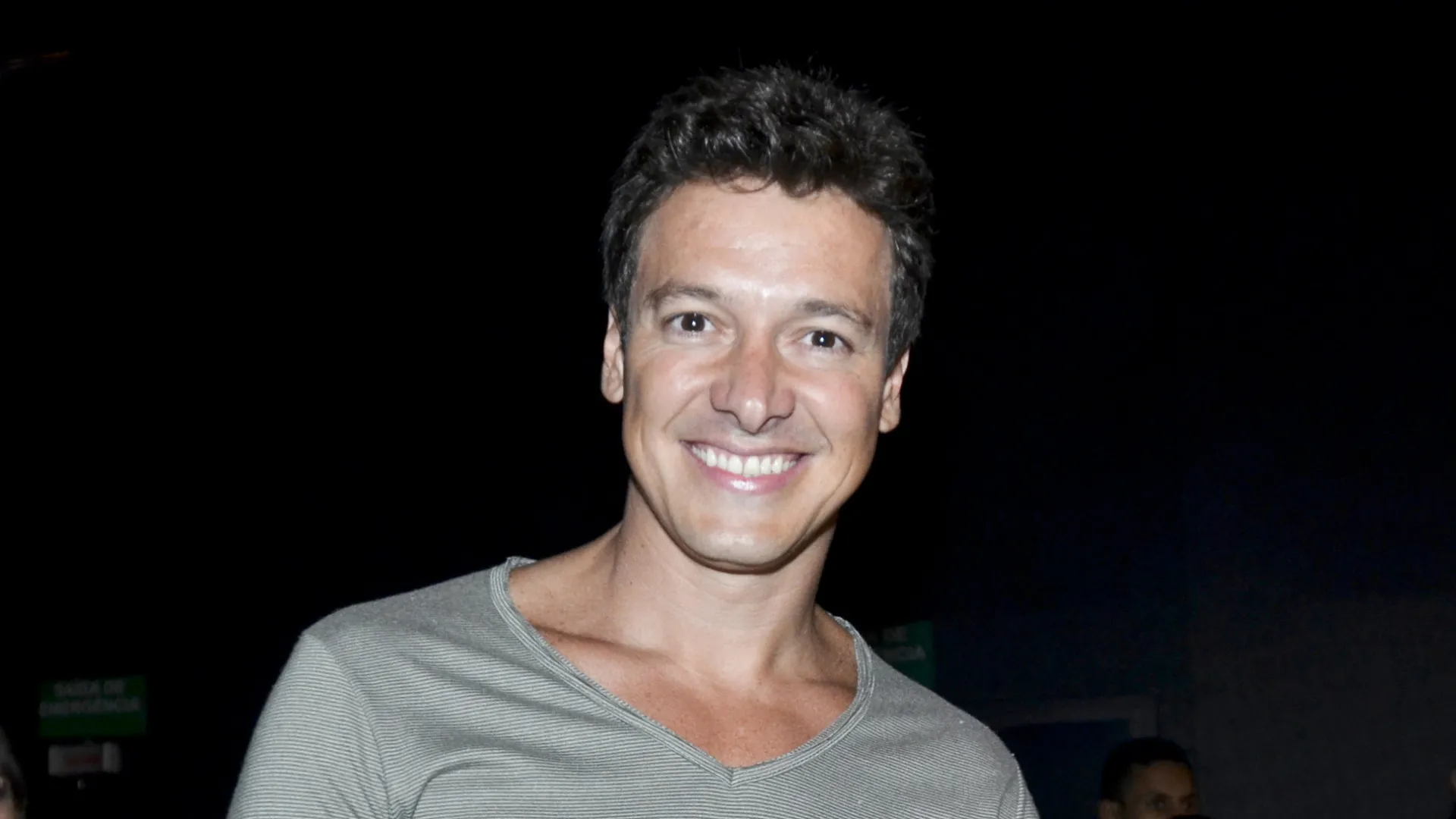 Demitido da Record, Rodrigo Faro diz que 'adoraria' voltar à Globo
